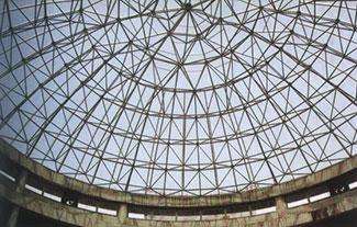 南宫铝镁锰板屋面网架在设计时要注意哪些细节